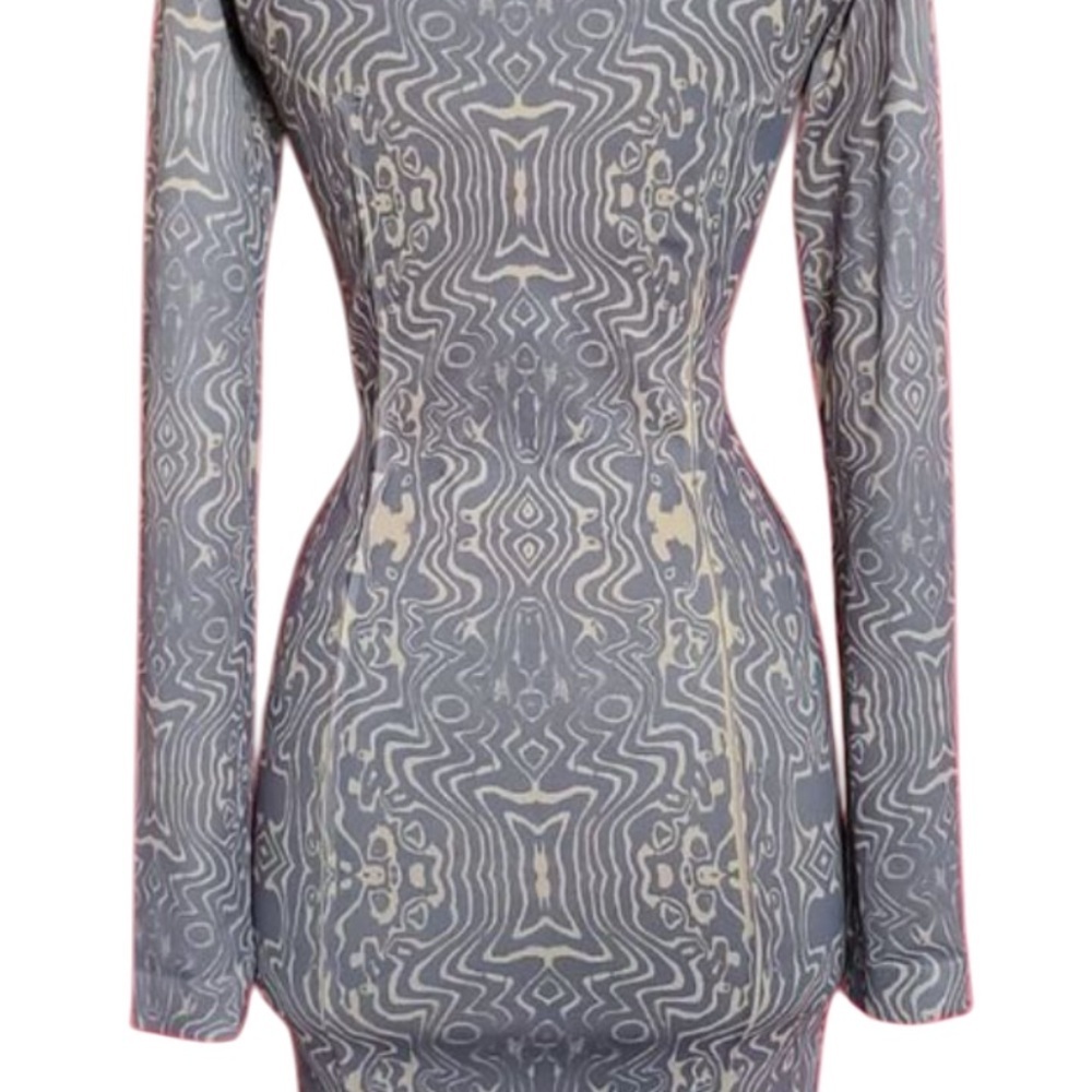 THATCHER Collection Elegant Gray Patterned Dress - Picture 3 of 6